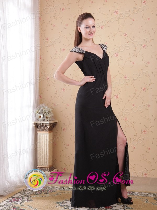 2013 Huacho Peru Black Column V neck and open back Brush Train Chiffon Beading and Ruch Prom Dress Style PDHXQ016FOR