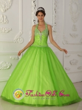 Baracoa Cuba 2013 A-line Popular Spring Green Halter-top Sweet sixteen Gowns With Tulle Beaded Decorate Style QDZY347FOR