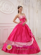 2013 Chisec Guatemala Sweet 16 A-line Coral Red Bows Dress Sweetheart Satin Appliques with glistening Beading Style QDZY424FOR 