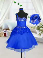  Sweetheart Sleeveless Little Girls Pageant Gowns Knee Length Beading and Hand Made Flower Blue Organza