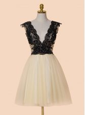  Sequins V-neck Cap Sleeves Zipper Prom Gown Champagne Organza