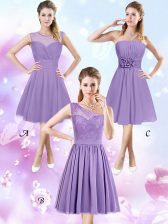 Designer Scoop Sleeveless Chiffon Knee Length Zipper Quinceanera Court of Honor Dress in Lavender with Lace and Ruching and Hand Made Flower