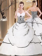  Sweetheart Sleeveless Sweep Train Lace Up Sweet 16 Quinceanera Dress White Organza