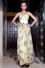  One Shoulder Sleeveless Chiffon Floor Length Side Zipper Homecoming Dress in Light Yellow with Beading and Pattern