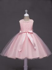  Scoop Sleeveless Girls Pageant Dresses Knee Length Lace and Belt Baby Pink Tulle