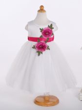 Stunning Bowknot and Hand Made Flower Pageant Gowns For Girls White Zipper Sleeveless Knee Length