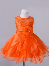 Perfect Knee Length Zipper Pageant Gowns For Girls Orange Red for Wedding Party with Beading and Hand Made Flower