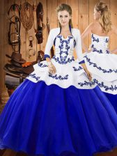  Strapless Sleeveless Quinceanera Dresses Floor Length Embroidery Royal Blue Tulle