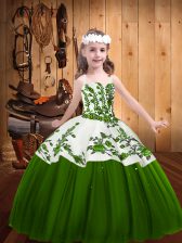 Classical Green Pageant Dress Womens Sweet 16 and Quinceanera with Embroidery Straps Sleeveless Lace Up