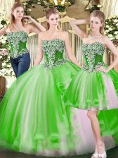  Tulle Lace Up Strapless Sleeveless Floor Length Quinceanera Gowns Beading