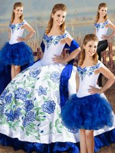 Cute Off The Shoulder Sleeveless Lace Up 15th Birthday Dress Blue And White Satin