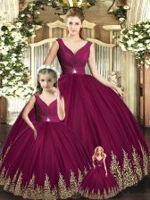  Burgundy Tulle Backless V-neck Sleeveless Floor Length Quinceanera Gown Beading and Appliques