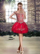  Sleeveless Beading and Appliques Lace Up Prom Gown