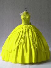  Yellow Green Tulle Lace Up Halter Top Sleeveless Floor Length Quinceanera Gowns Appliques
