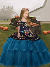 Pretty Sleeveless Embroidery and Ruffled Layers Lace Up Little Girl Pageant Gowns