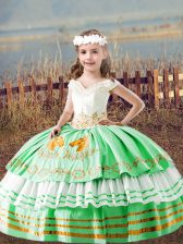  Off The Shoulder Sleeveless Satin Little Girls Pageant Dress Embroidery Lace Up