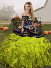  Olive Green Ball Gowns Off The Shoulder Sleeveless Organza Floor Length Lace Up Embroidery and Ruffles 15th Birthday Dress