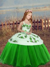  Sleeveless Embroidery Floor Length Kids Pageant Dress