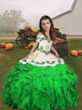  Straps Sleeveless Child Pageant Dress Floor Length Embroidery and Ruffles Green Organza