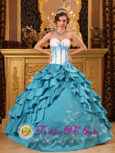 Cuautitlan Mexico Wholesale Teal Popular 2013 Quinceanera Dress Sweetheart Embroidery Bodice Layered Ruffles Taffeta Style QDZY052FOR  