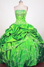 Exclusive Ball Gown Strapless Floor-Lengtrh Spring Green Beading and Embroidery Quinceanera Dresses Style FA-S-197