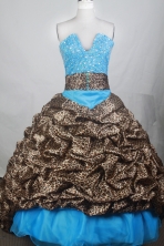Exquisite Ball Gown V-neck Brush Quincenera Dresses TD260056