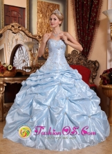 Ball Gown Wholesale Sweetheart Quinceanera Dress With Appliques and Pick-ups In California Style QDZY040FOR 