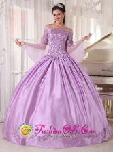 Lilac Off The Shoulder Taffeta and Organza Long Sleeves Quinceanera Gowns With Appliques For Sweet 16  in   Kiawas Nicaragua  Style PDZY574FOR 