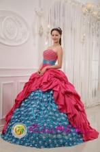 Customize Perfect Red and Blue Wholesale Quinceanera Dress For 2013 Canalete Colombia Strapless Taffeta With glistening Beading Ball Gown Style QDZY451FOR 