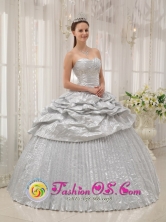 Mogotes Colombia Wholesale Silver For Brand New Quinceanera Dress With Appliques and Pick-ups For Spring Style QDZY357FOR