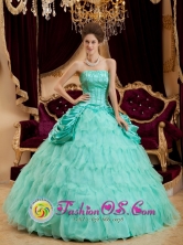 Apple Green Quinceanera Dress Strapless Taffeta and Organza Ruffles Layered and Ruched Bodice Ball Gown San Nicolas Costa Rica Style QDZY005FOR