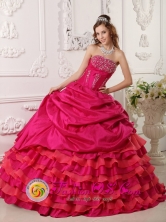 Andahuaylas Peru Hot Pink Beaded Decorate Strapless Neckline Ball Gown wholesale Quinceanera Dress Floor-length Ball Gown For 2013 Style QDZY026FOR