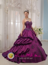 Imperial Peru  Eggplant Purple wholesale Quinceanera Dress For 2013 Sweetheart Court Train Appliques With Beads Taffeta Ball Gown Style QDZY177FOR