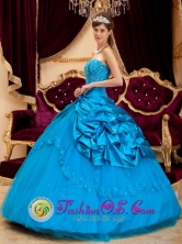 Tarma Peru Stylish wholesale Quinceanera Dress For 2013 Teal  Lace and Appliques Ball Gown For Celebrity Style QDZY164FOR