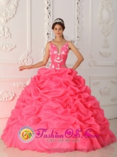 Tumbes Peru 2013 Customer Made wholesale Quinceanera Dress With Appliques Decorate Straps Watermelon Style QDZY309FOR