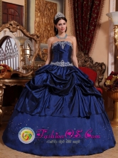 2013 Navy Blue Wholesale Pick-ups Appliques and Embroidery Gorgeous Quinceanera Dress Custom Made In Ejido Venezuela Style QDZY675FOR 