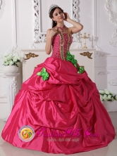 Custom Made Ruffled Wholesale Hot Pink Hand Made Flowers Quinceanera Dresses With Beading For 2013 Summer In El Pauji Venezuela Style QDZY661FOR