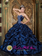 Navy Blue  Wholesale Strapless Sweetheart Quinceanera Dress with Picks-up Taffeta Ball Gown In Camatagua Venezuela Style QDZY116FOR 