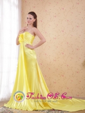 Light Yellow Column Sweetheart Prom Dress Watteau Train Elastic Woven Satin Beading IN Villamontes Bolivia Wholesale Style PDHXQ052FOR