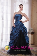 Spring Navy Blue A-Line Brush Train Taffeta and Tulle Hand Made Flowers Prom Dress with Pick-ups  IN Bolivia Wholesale Style PDHXQ062FOR 