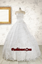 2015 Puffy Appliques Quinceanera Dress in White  FNAO078FOR