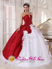 2013 Nueva Ocotepeque Honduras  Wine Red and White Ball Gown Quinceanera Dress with Hand Made Flowers Sweetheart Organza and Taffeta Style PDZY762FOR