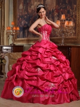 2013  San Lorenzo Honduras Affordable Customer Made Appliques Coral Red Quinceanera Dress Strapless ruching Taffeta Ball Gown Style QDZY466FOR 
