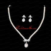 Ivory Pearl Alloy Plated Ladies Necklace and Earrings Jewelry Set ACCNES04FOR