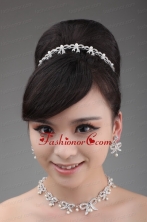 Unique and Gorgeous Tiara and Necklace in Pearl and Alloy ACCJSET037FOR