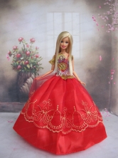 Pretty Gown With Red Applqiues Strapsmade To Fit The Quinceanera Doll Babidf240for