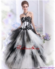2015 Best White and Black Strapless Quinceanera Dresses with Appliques WMDQD008FOR