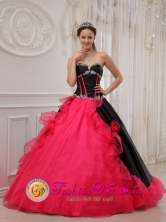 Carepa Colombia Spring Appliques Beautiful Black and red Quinceanera Dress Sweetheart Satin and Organza Ball Gown  Style  QDZY419FOR  