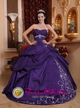 Tolu Colombia Customize Sweetheart Quinceanera Dresses Taffeta Eggplant Purple Embroidery With Ruched Bodice  Style QDZY654FOR