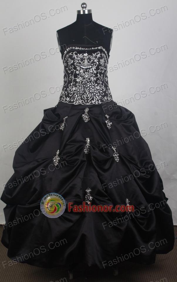 Modest Ball Gown Strapless Floor-length Black Vintage Quincenera Dresses TD260059